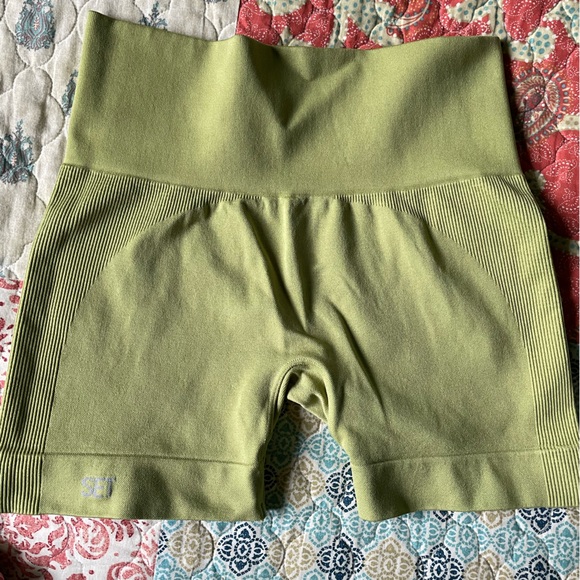 setactive biker shorts - Picture 2 of 4